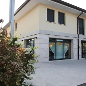 https://hotel-ristorante-pizzeria-klaus.hotelinveneto.com