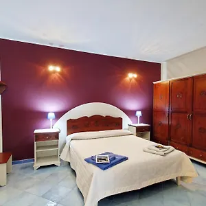 Gaulos Bed & Breakfast